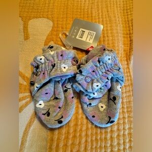 Zutano Gripper Primrose Baby Booty 6m